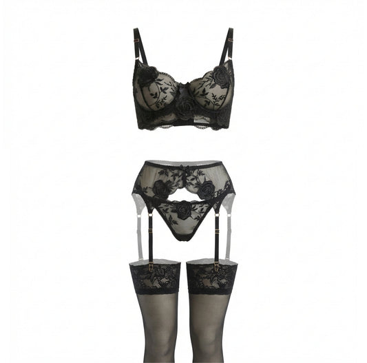 Elegant Black Sheer Lace Bra And Panty Set With Underwire Cups 0